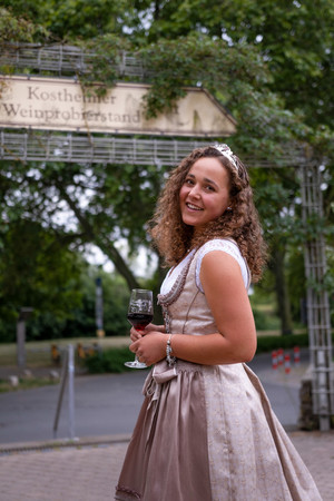 Pia Pfeifer Kostheimer Weinprinzessin 